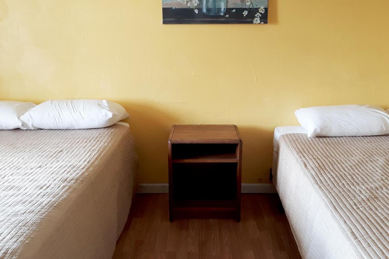 The Budget Inn Palatino Bridge Extérieur photo